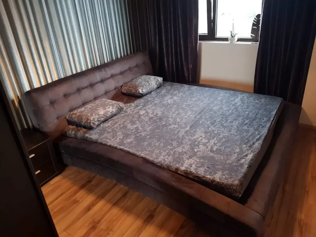 Retapițare pat de dormitor